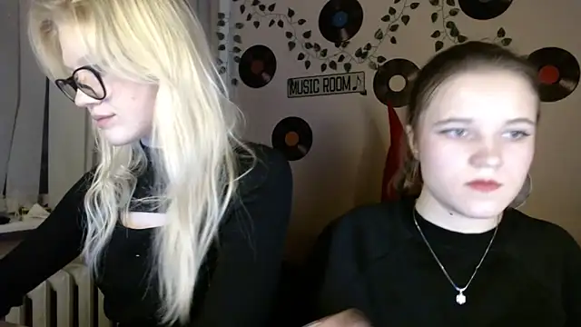 Riya_Vip's cam snapshot