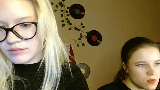 Aria__Moon's cam snapshot