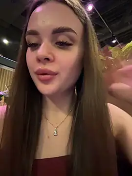 KristiRich's cam snapshot