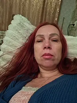 BlueHOT-MILf's cam snapshot