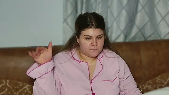 Allyy_baby's cam snapshot