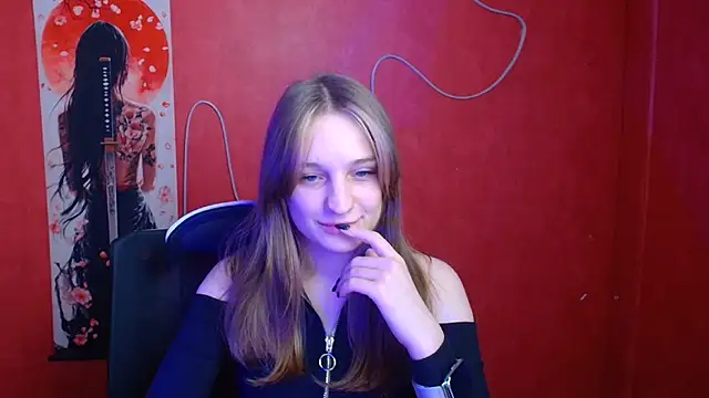 Katie_Rosiee's cam snapshot