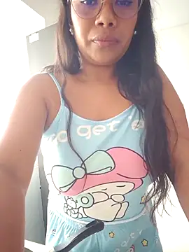 PaulaOrtiz_1's cam snapshot