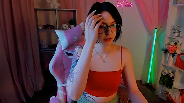 ElenaSomerhalder's cam snapshot