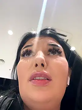 Tisha_Busty's cam snapshot