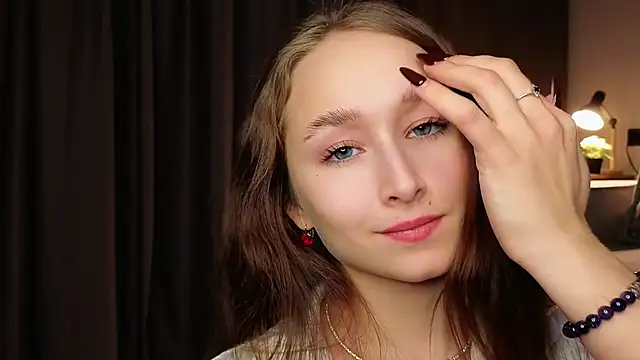 Julie_Lamb's cam snapshot