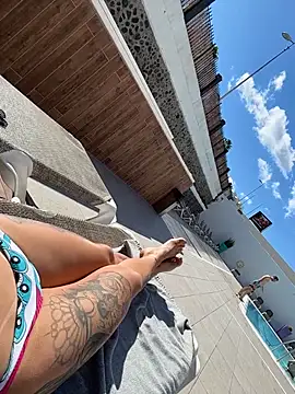 Ninabigtitied live sex cam