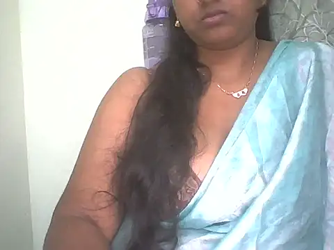 its_me_Rashmi live sex cam