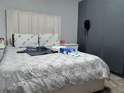 Pearl_00 live sex cam