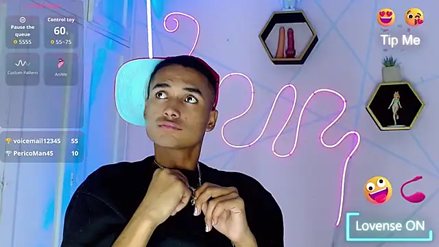 Sweet_David_ live sex cam