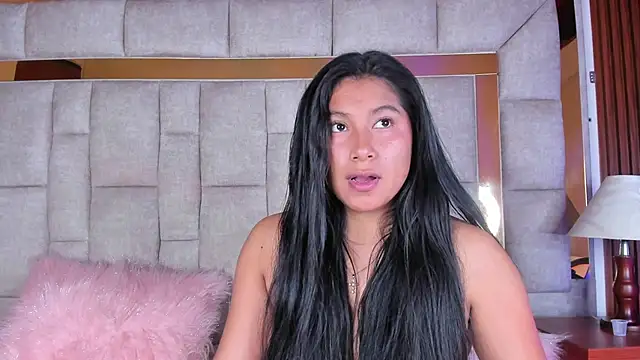 LinnaGardenia's cam snapshot