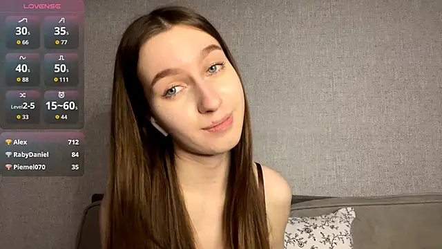 CindaWinn live sex cam