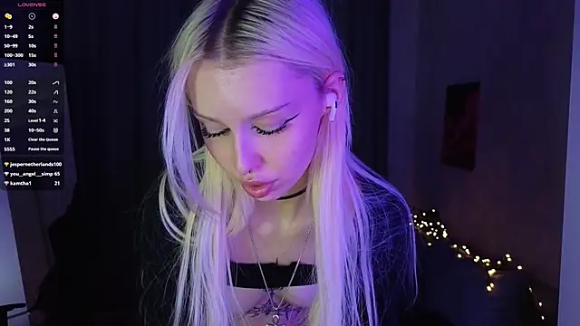 goth__tv's cam snapshot