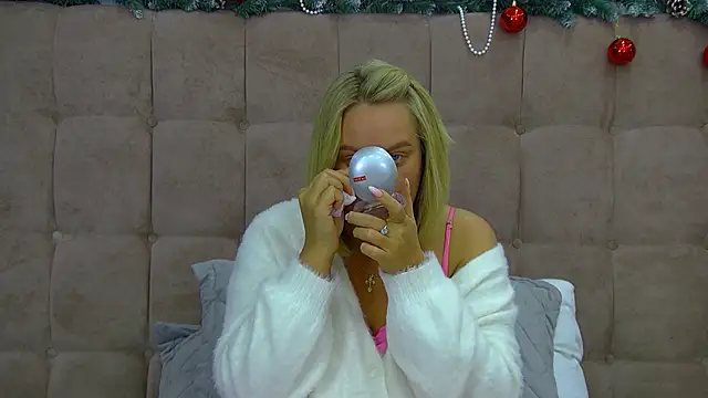 MariaNeumann's cam snapshot