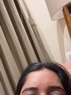 desitease's cam snapshot