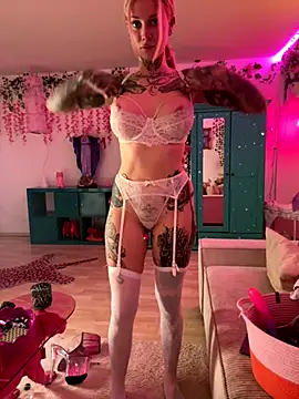 Stella-Kink live sex cam