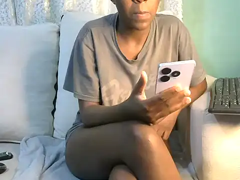 Caryyyl's cam snapshot