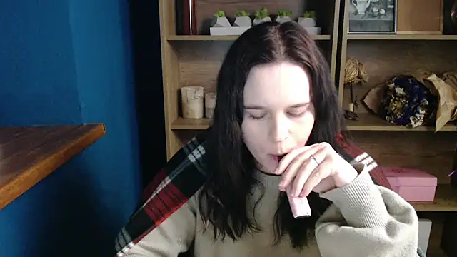 mini_girly's cam snapshot