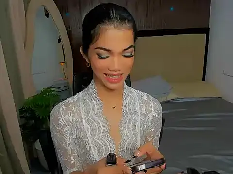 CassieSommereux live sex cam