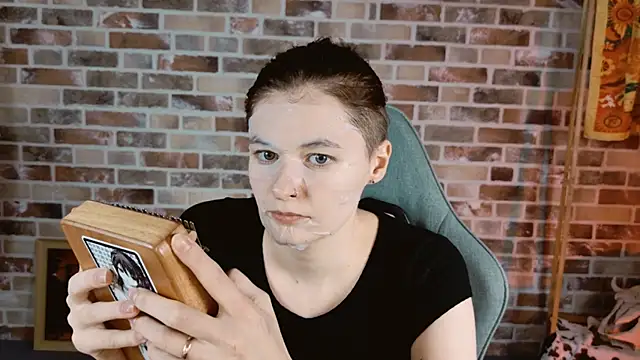 LadyLolipop_'s cam snapshot