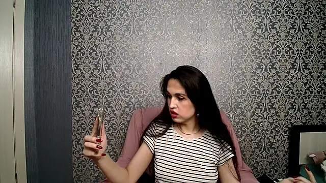 Mira_Sirena live sex cam