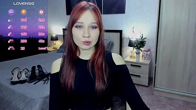 AdrianWild's cam snapshot