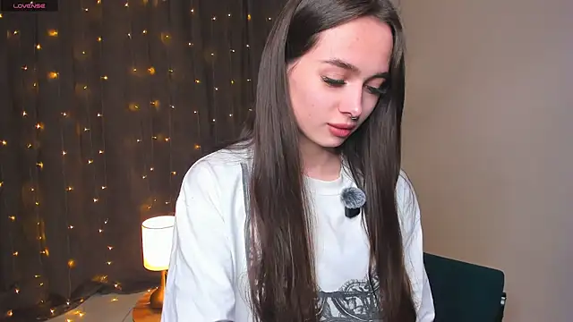 YvonneRobes's cam snapshot