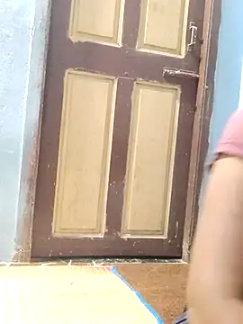 divyatamil143's cam snapshot