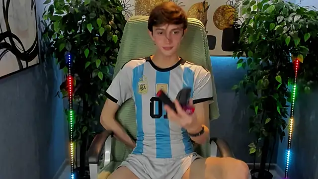 John_Weasley live sex cam