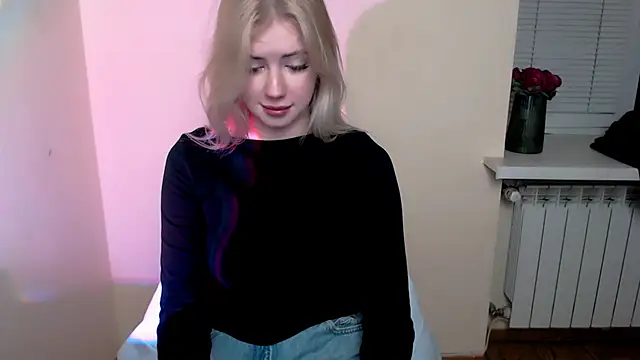 AliceHotty_'s cam snapshot