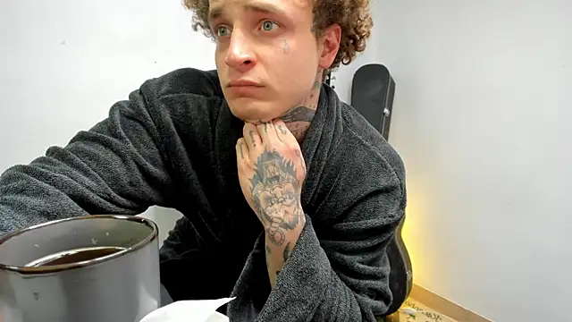 layneinchains live sex cam