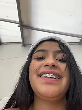 EvaBlazeXXX live sex cam