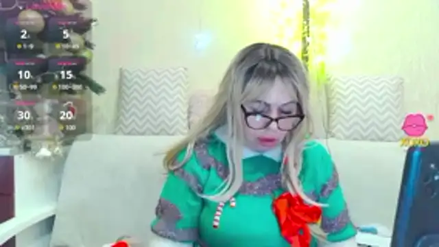 SusieNoreen's cam snapshot