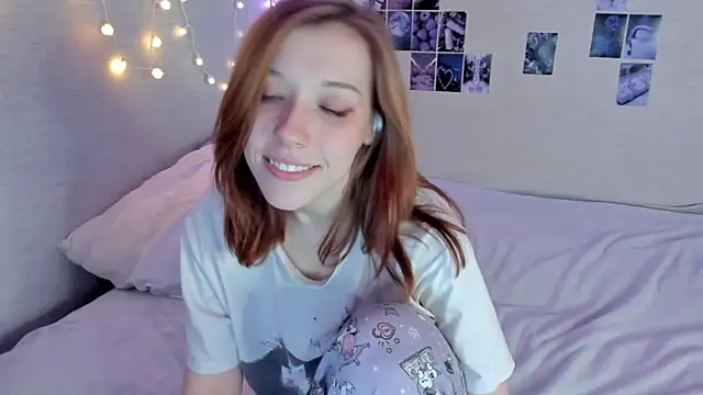 YunaPeace live sex cam