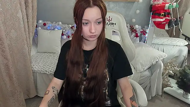 FoxyMayy's cam snapshot