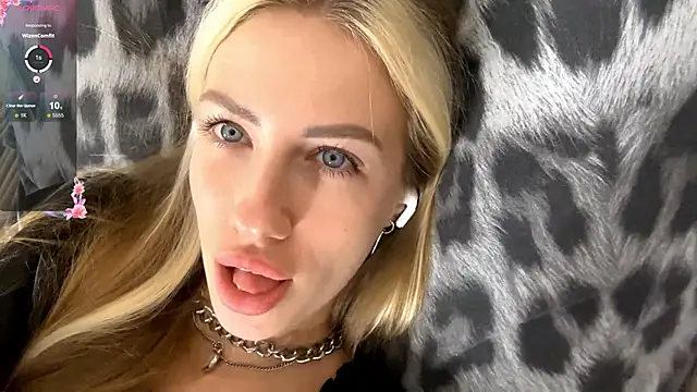 Genniys_'s cam snapshot