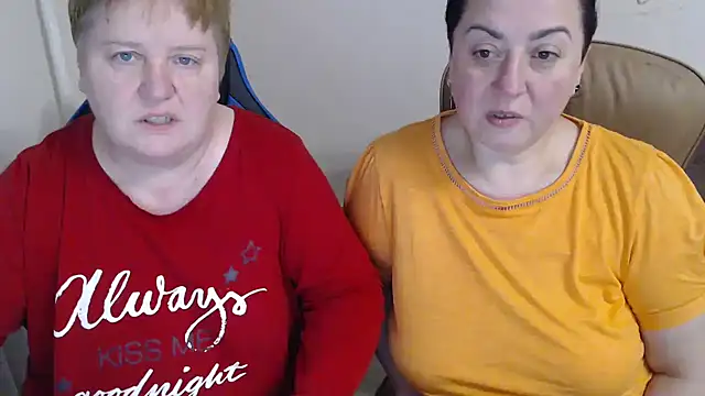 Bertie_Adeline's cam snapshot