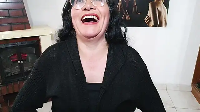 Grace_mature_milf live sex cam