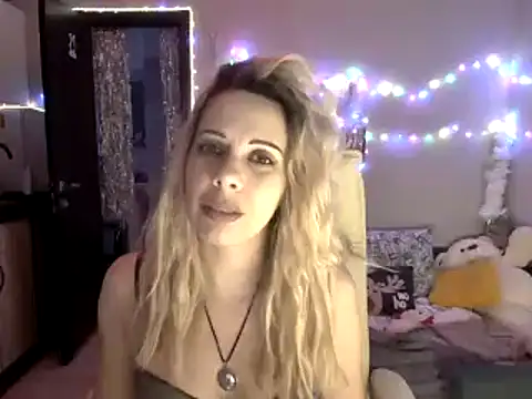 Getera_Cass's cam snapshot