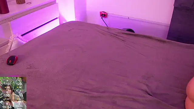 Lucy_fit live sex cam