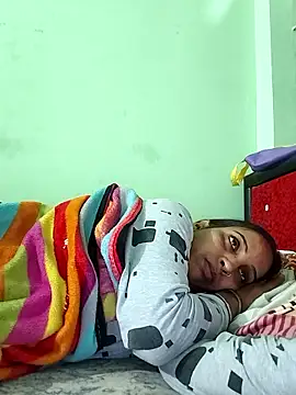 Hotty-Nidhi's cam snapshot