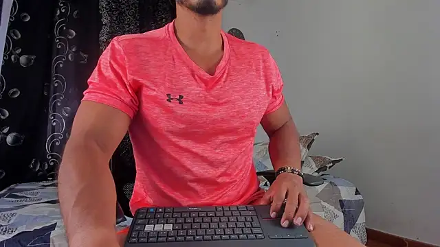 magnusclark live sex cam