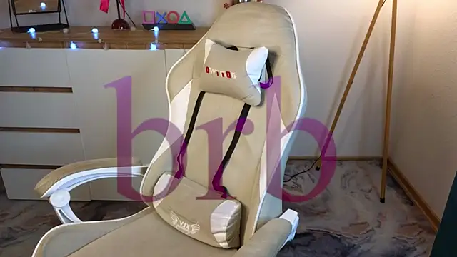 crisp1n live sex cam