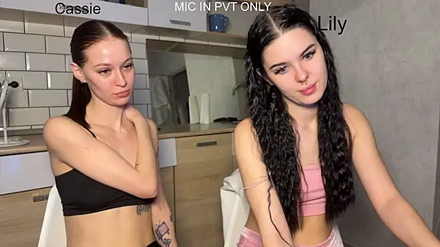 girls_secrets's cam snapshot