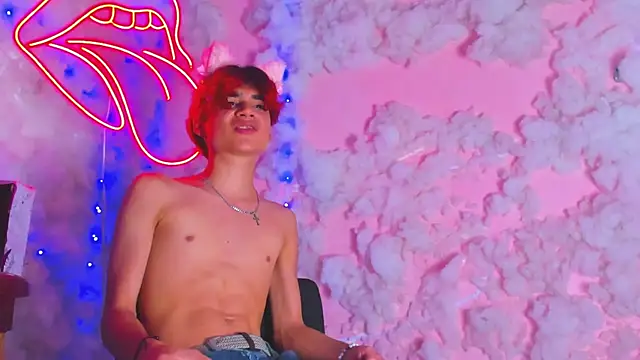 Leo_Glow live sex cam