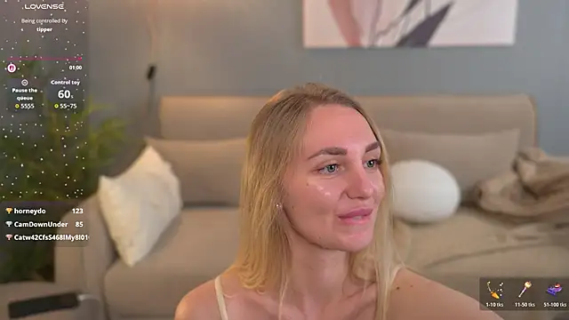 Carollllina's cam snapshot