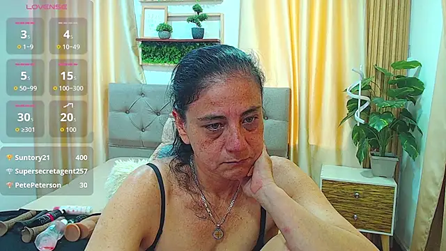 sasi_luna live sex cam