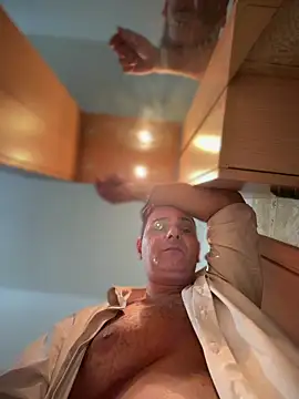 SecretlyDD live sex cam