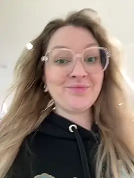 Teya_moon_ live sex cam