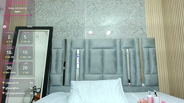 veronicaroose_'s cam snapshot